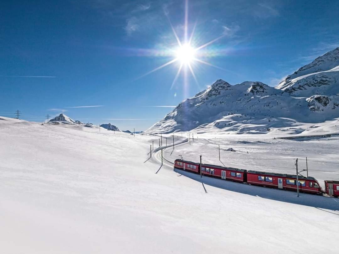 Residenza 39 - 900 M To Bernina Express Apartman Tirano Szoba fotó