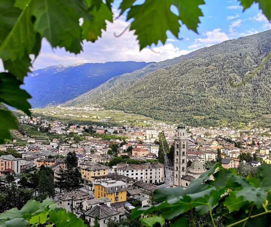 Residenza 39 - 900 M To Bernina Express Apartman Tirano Kültér fotó
